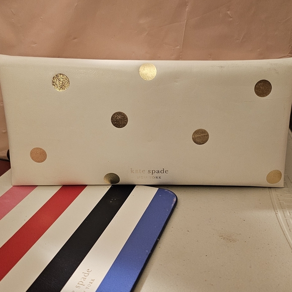 Kate Spade Gold And White Stationary Set - Picture 6 of 9